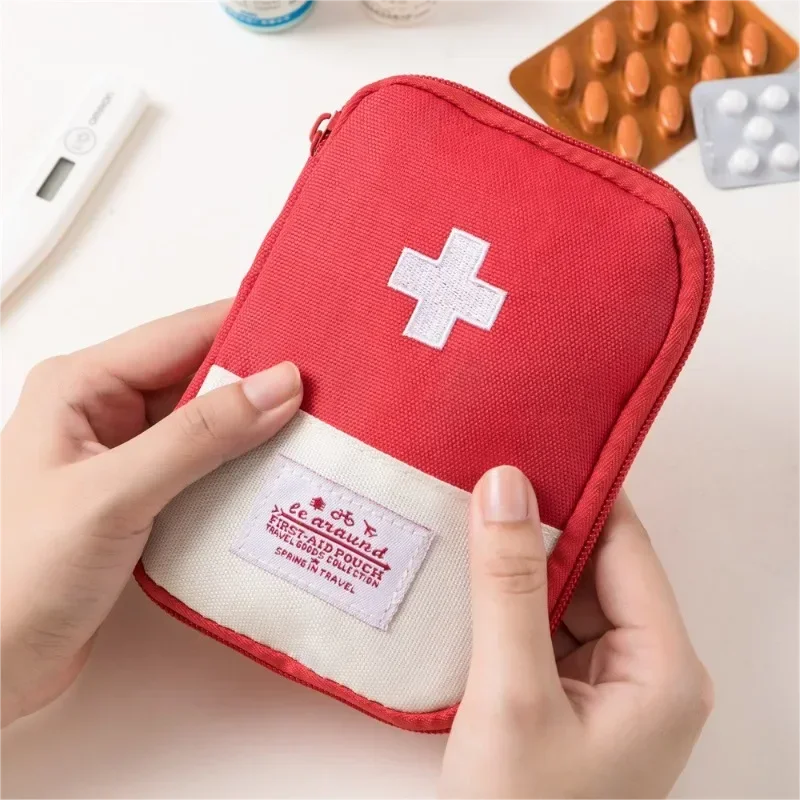 Mini Travel Medicine Bag Porta - огляд і ціна First Aid Bag Kit